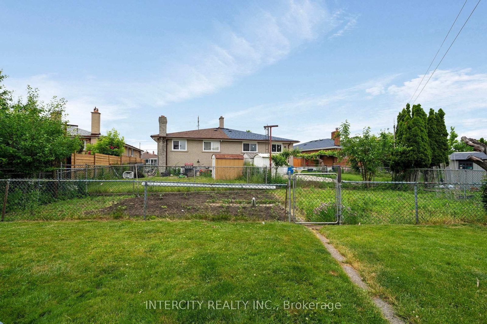 48 Goldsboro Road • Toronto, ON photo 40