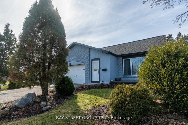 6 Blackthorn Lane