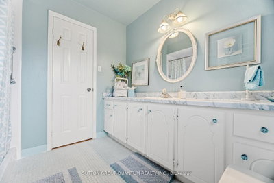 1511 Ifield Mississauga,ON L5H 3V8 — Photo 19