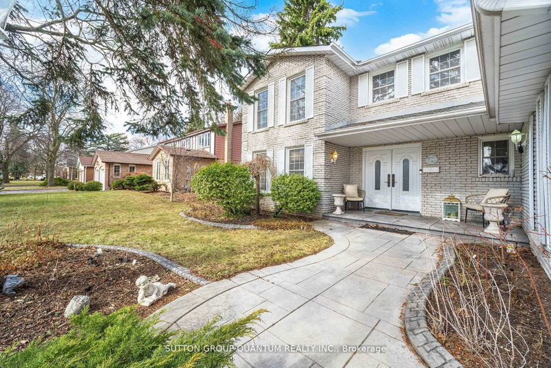 1511 Ifield Road