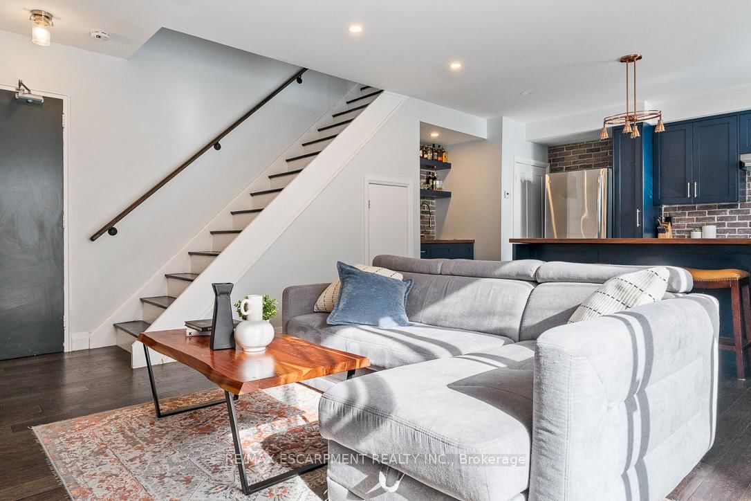 469 Claridge Road • #5 • Burlington, ON photo 6