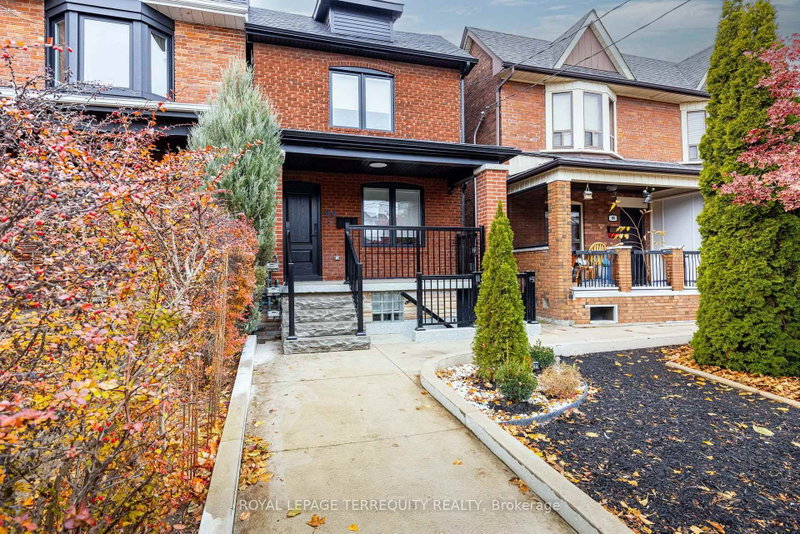 home for lease on 3-94 Earlscourt Avenue