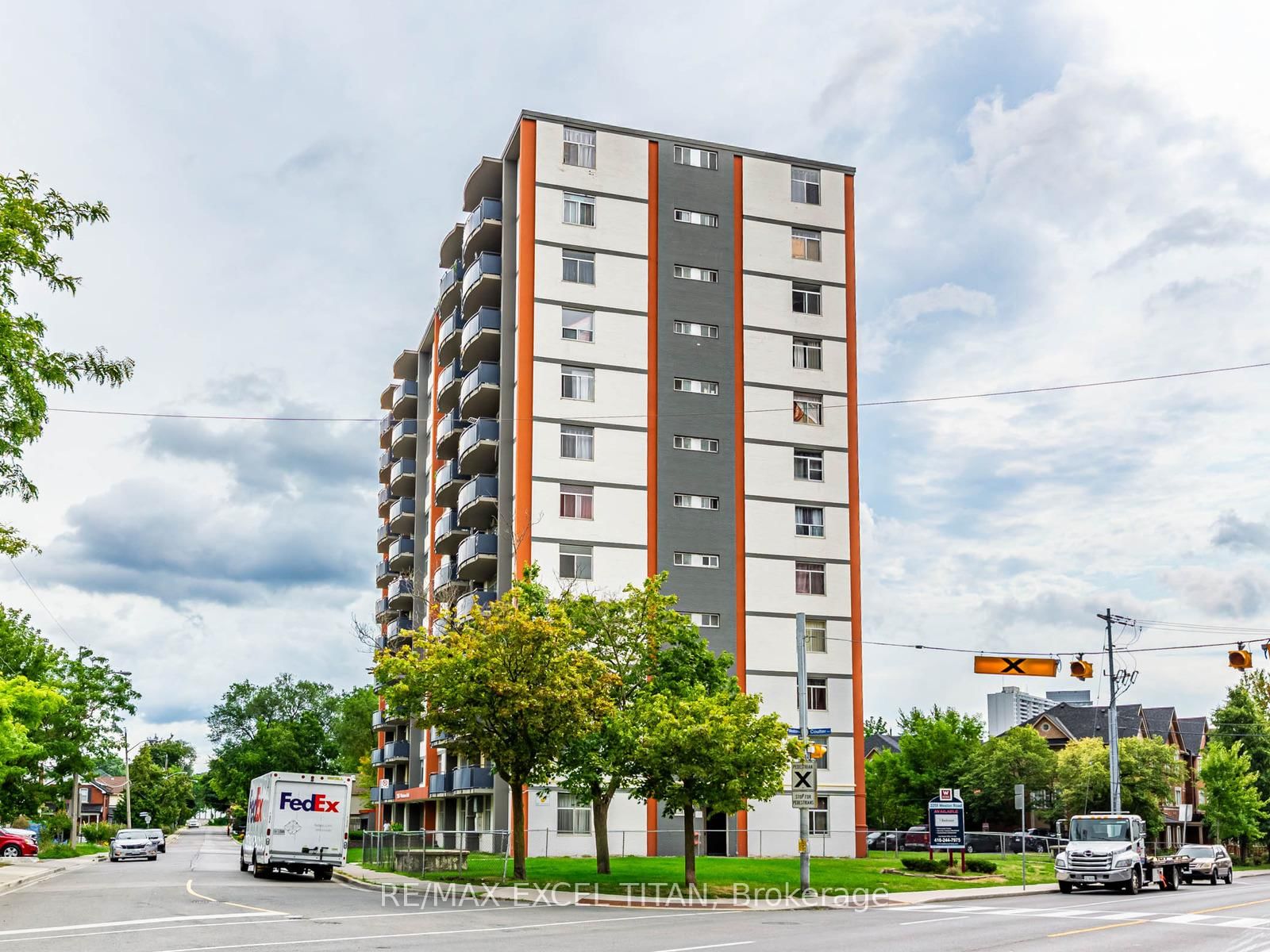 308-2255 Weston Road, Toronto, ON