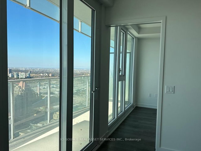 4712 - 3883 Quartz Road