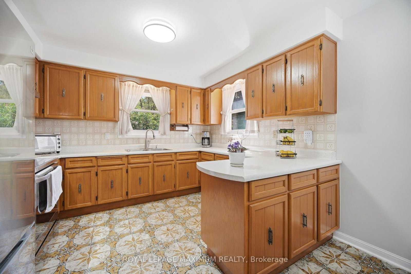 255 John Street • Toronto, ON photo 12