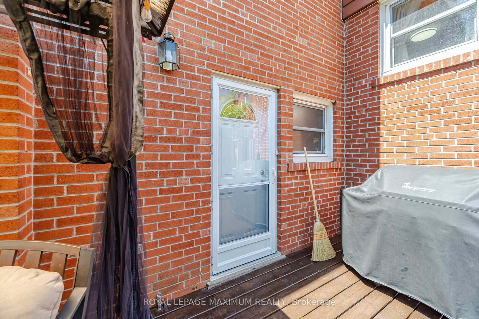 255 John Street • Toronto, ON photo 44
