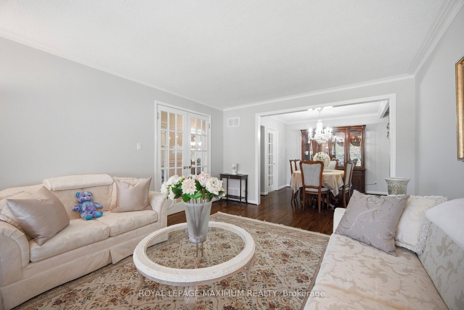 255 John Street • Toronto, ON photo 8