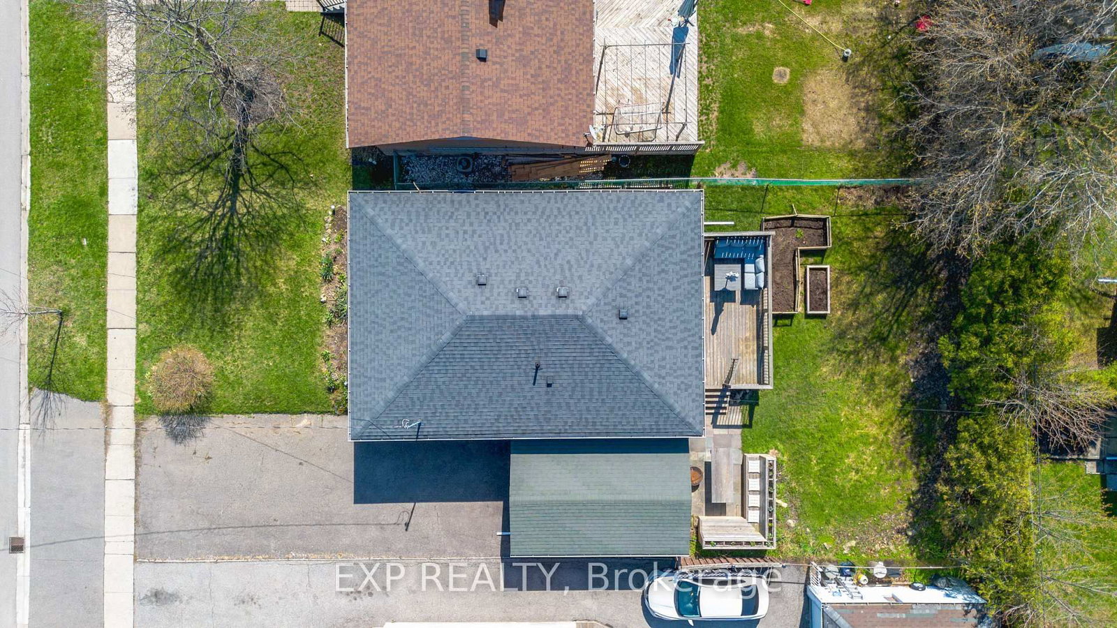 90 Prince Charles Drive • Halton Hills, ON photo 40