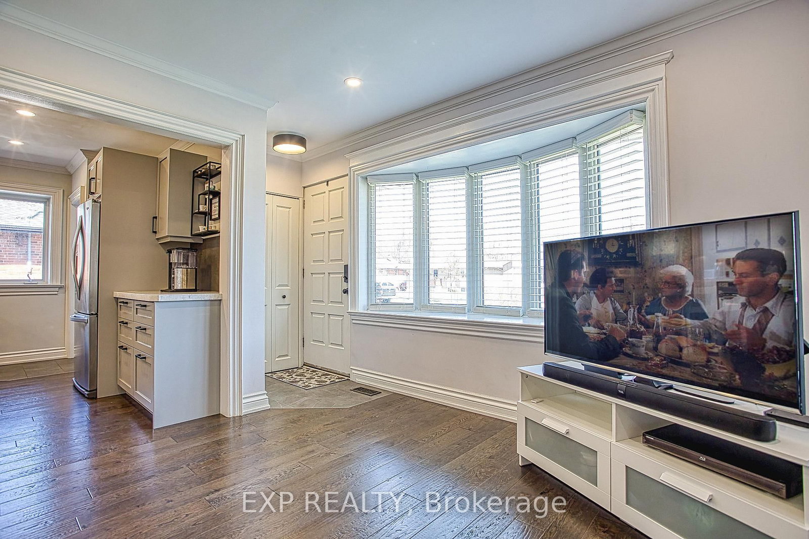 90 Prince Charles Drive • Halton Hills, ON photo 8