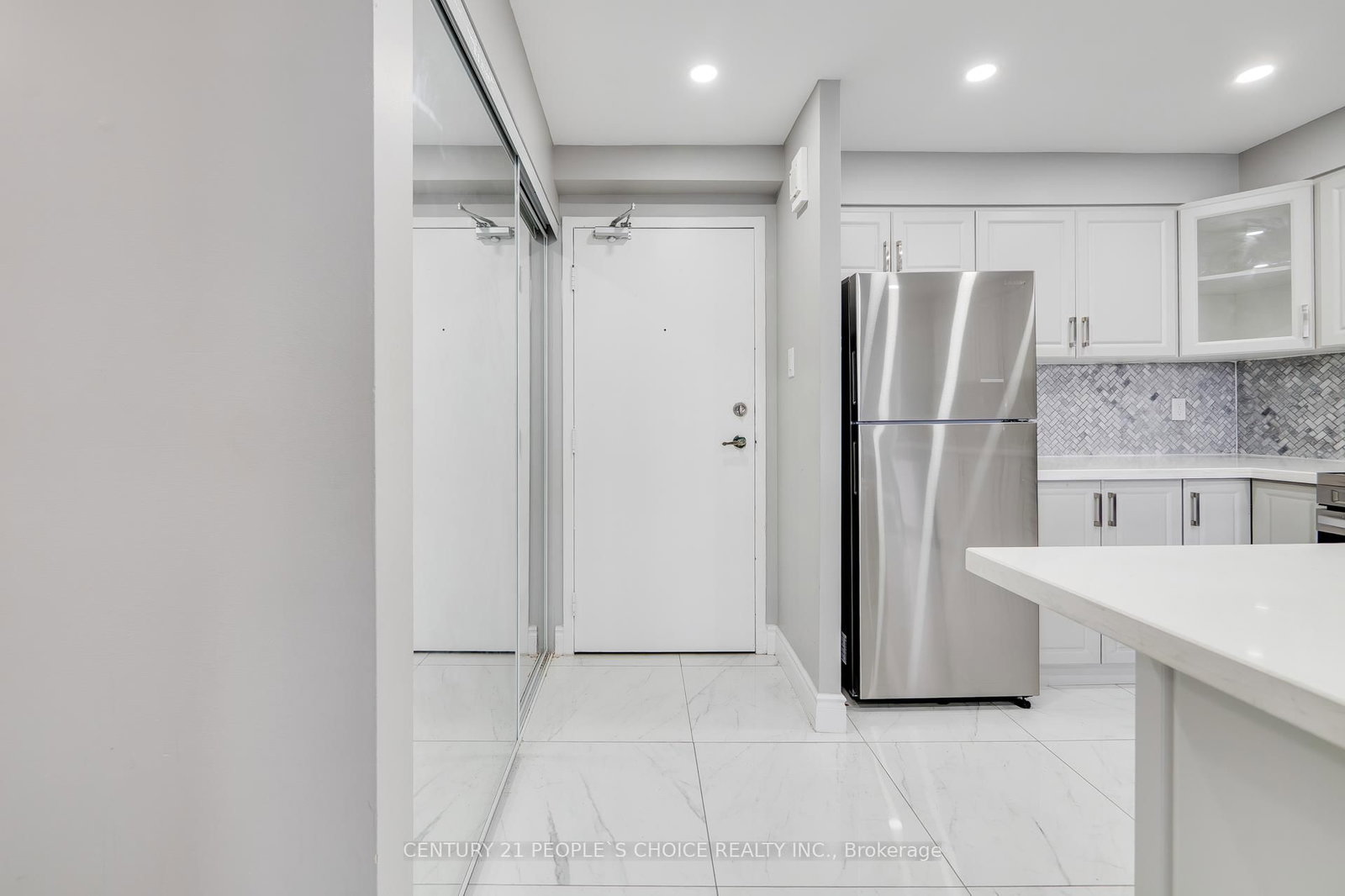40 Panorama Court • #910 • Toronto, ON photo 13