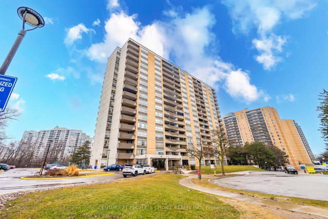 910 - 40 Panorama Court