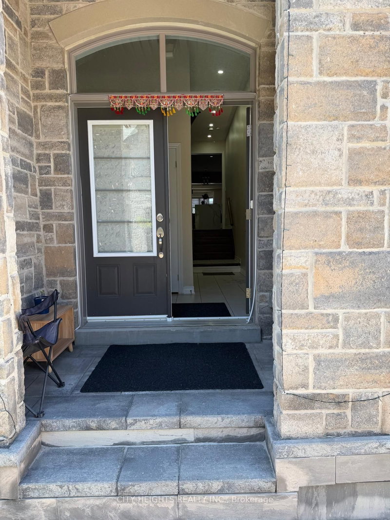 home for lease on 10 Gammon Crescent