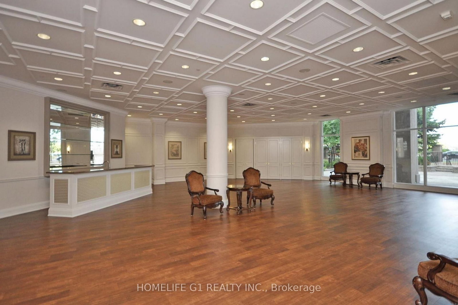 35 Kingsbridge Garden • #3202 • Mississauga, ON photo 38