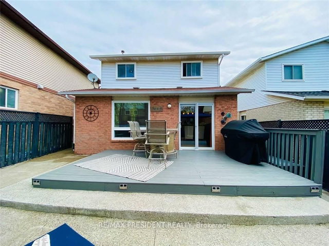 2563 Whittaker Drive