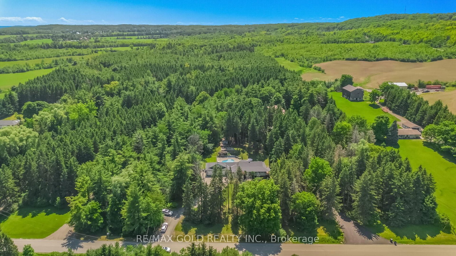 15252 Chinguacousy Road • Caledon, ON photo 44