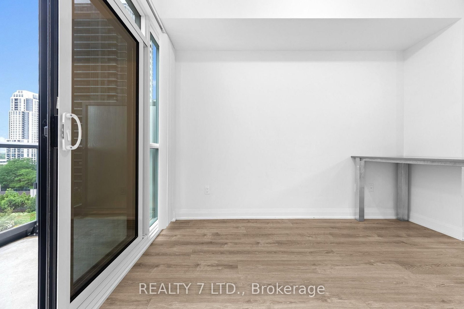 26 Gibbs Road • #1033 • Toronto, ON photo 20