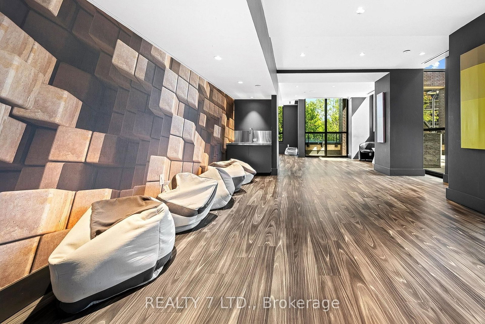 26 Gibbs Road • #1033 • Toronto, ON photo 47
