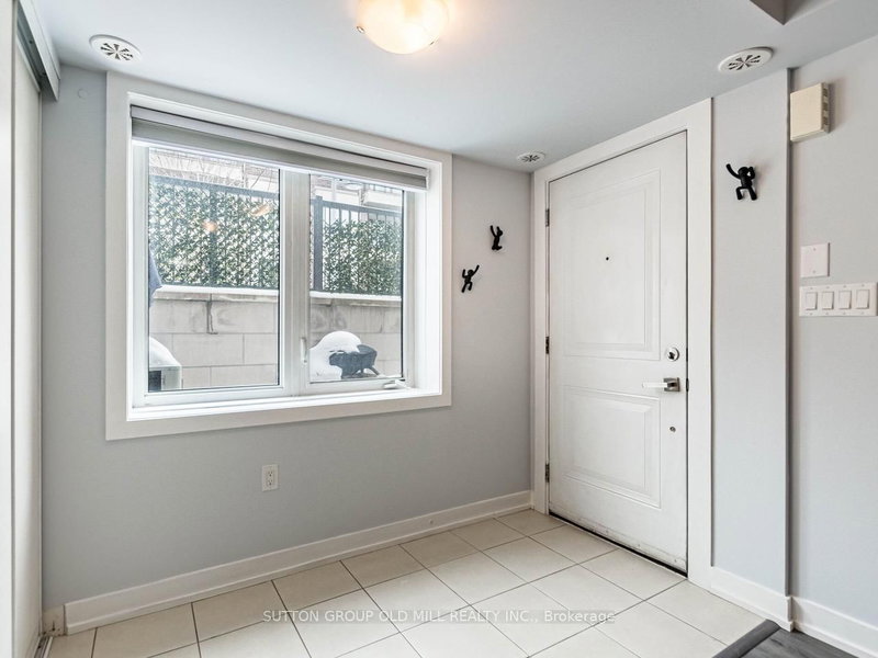 301 - 6 Drummond Street