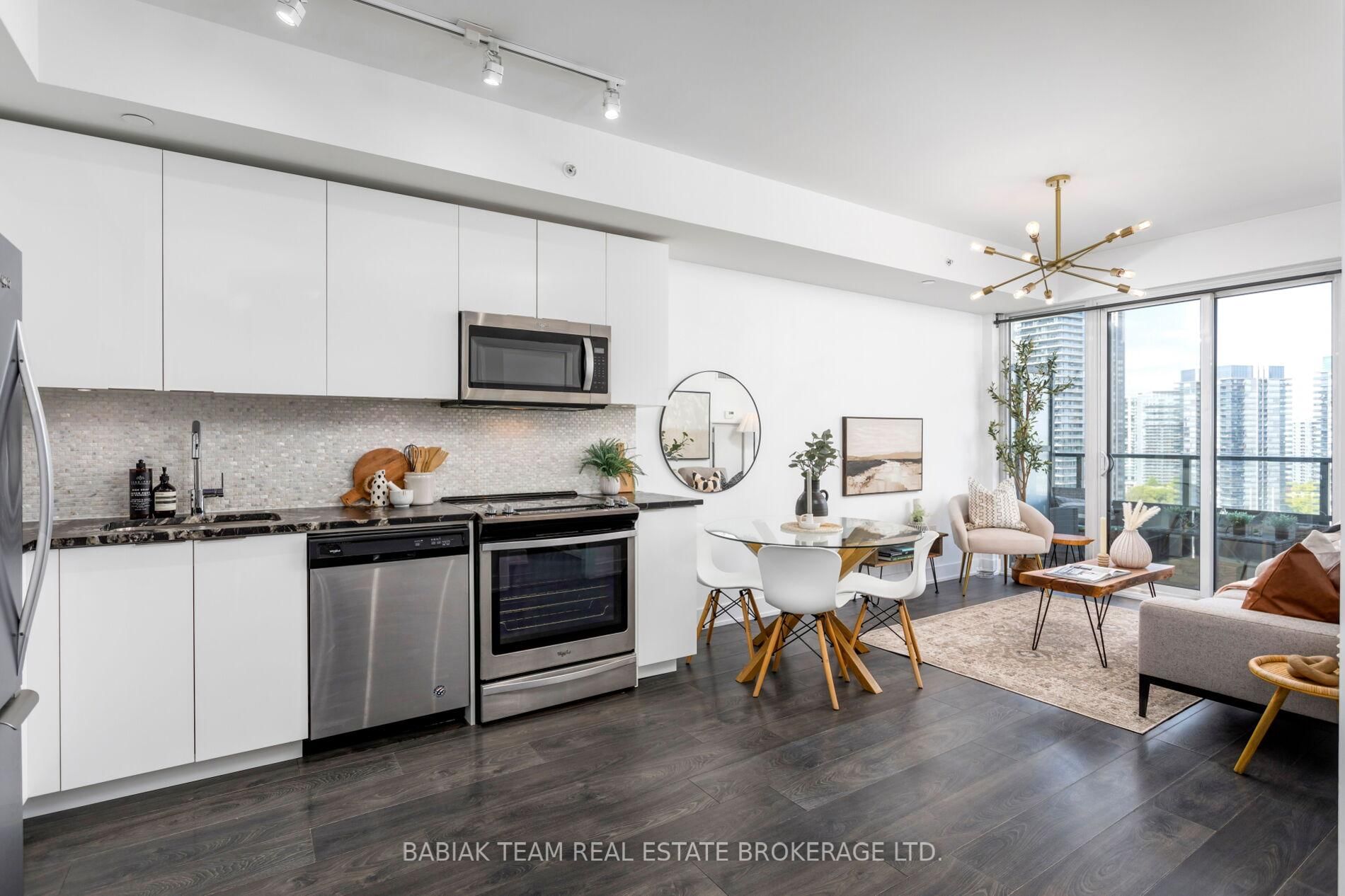 30 Shore Breeze Drive, Unit 1712