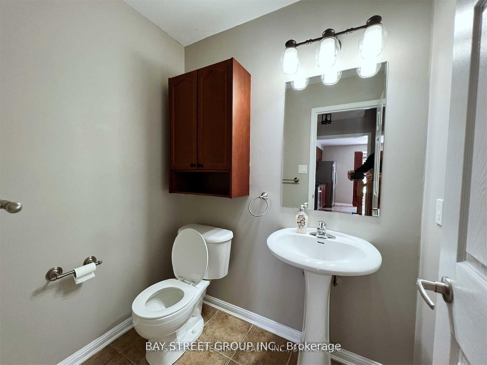 656 Holly Milton,ON L9T 0G3 — Photo 6