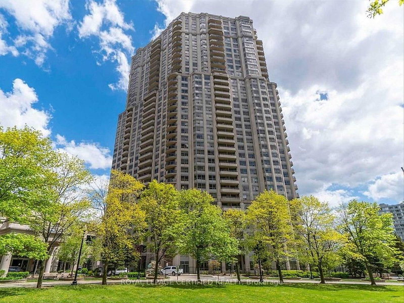 1118 - 25 Kingsbridge Garden Circle