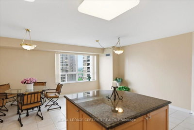 25 Kingsbridge Garden Circle • #1118 • Mississauga, ON photo 9