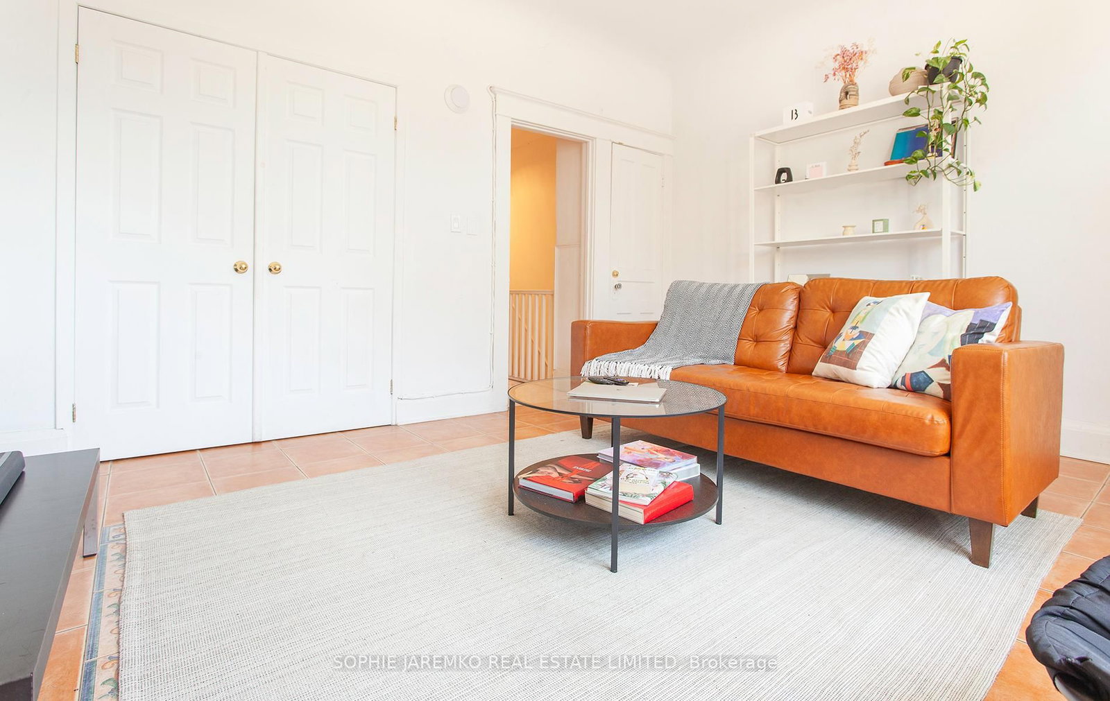 2102A Dundas Street, Toronto, ON, photo 3