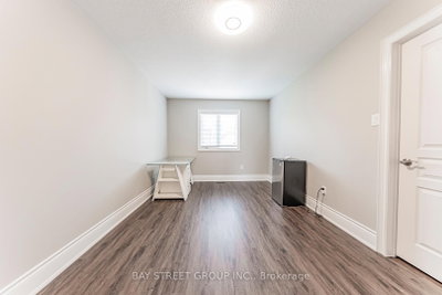 241 Jarrett Milton,ON L9T 7A1 — Photo 31