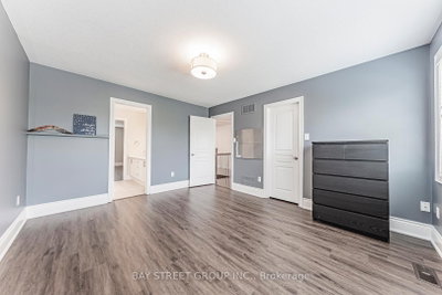 241 Jarrett Milton,ON L9T 7A1 — Photo 37