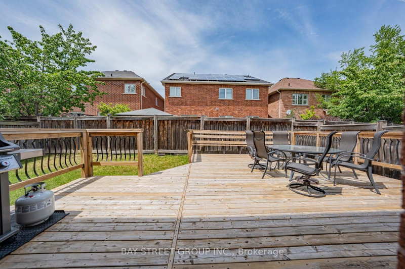 241 Jarrett Milton,ON L9T 7A1 — Photo 47