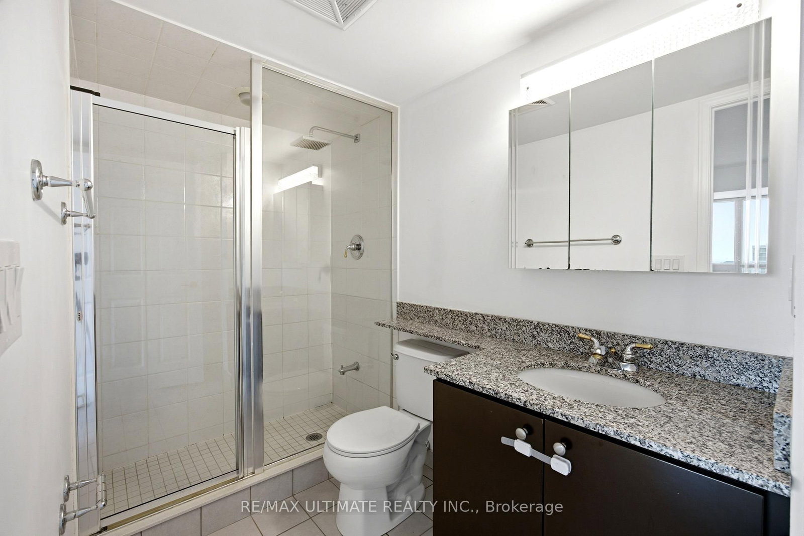 3 Michael Power Place • #1603 • Toronto, ON photo 27