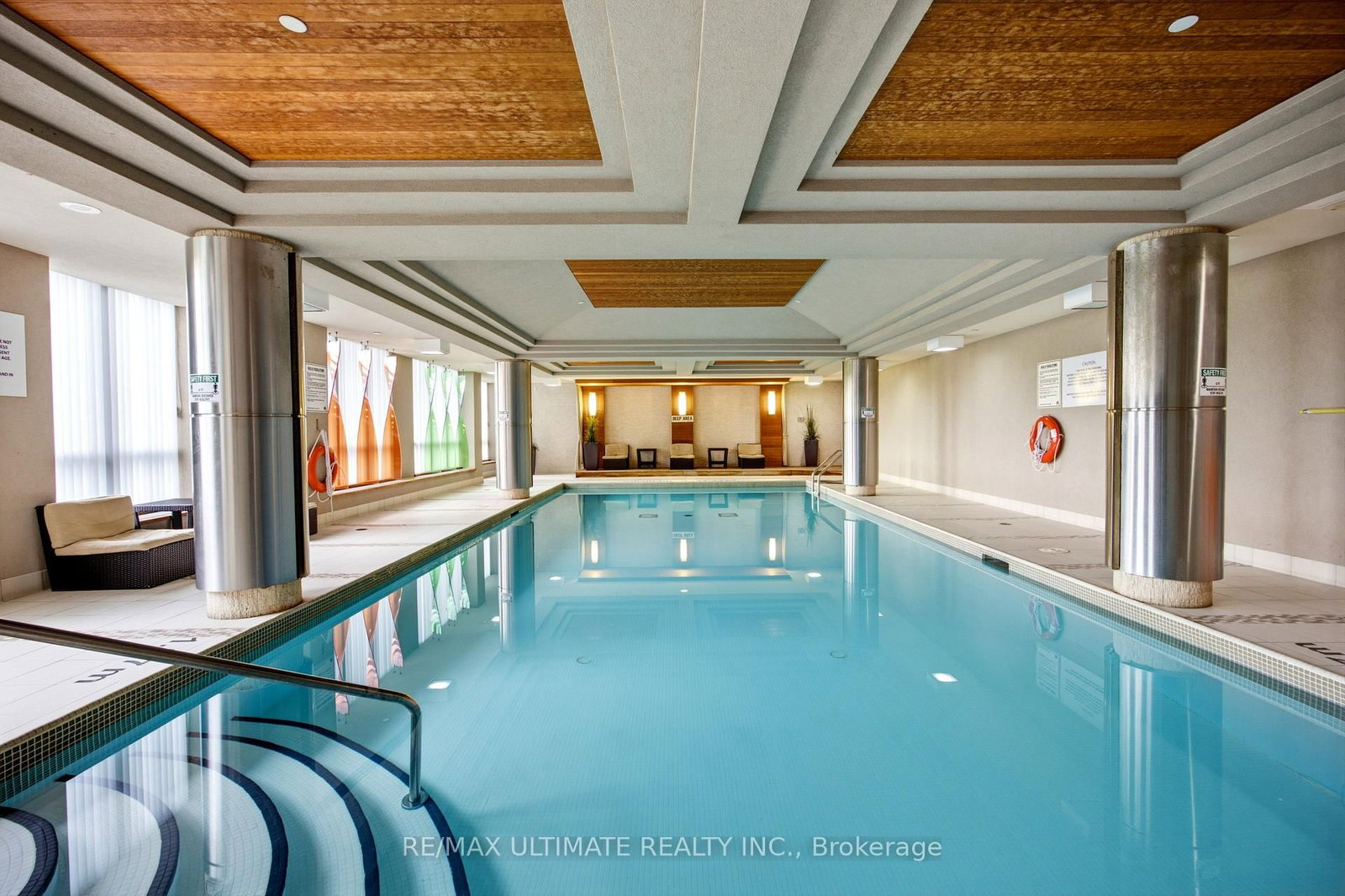 3 Michael Power Place • #1603 • Toronto, ON photo 31