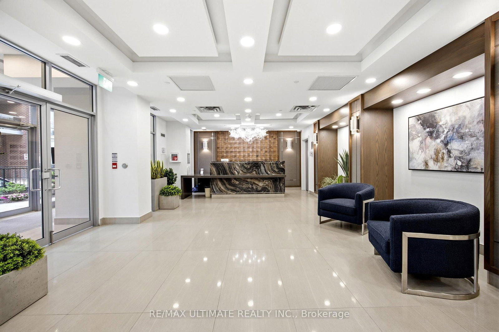 3 Michael Power Place • #1603 • Toronto, ON photo 34