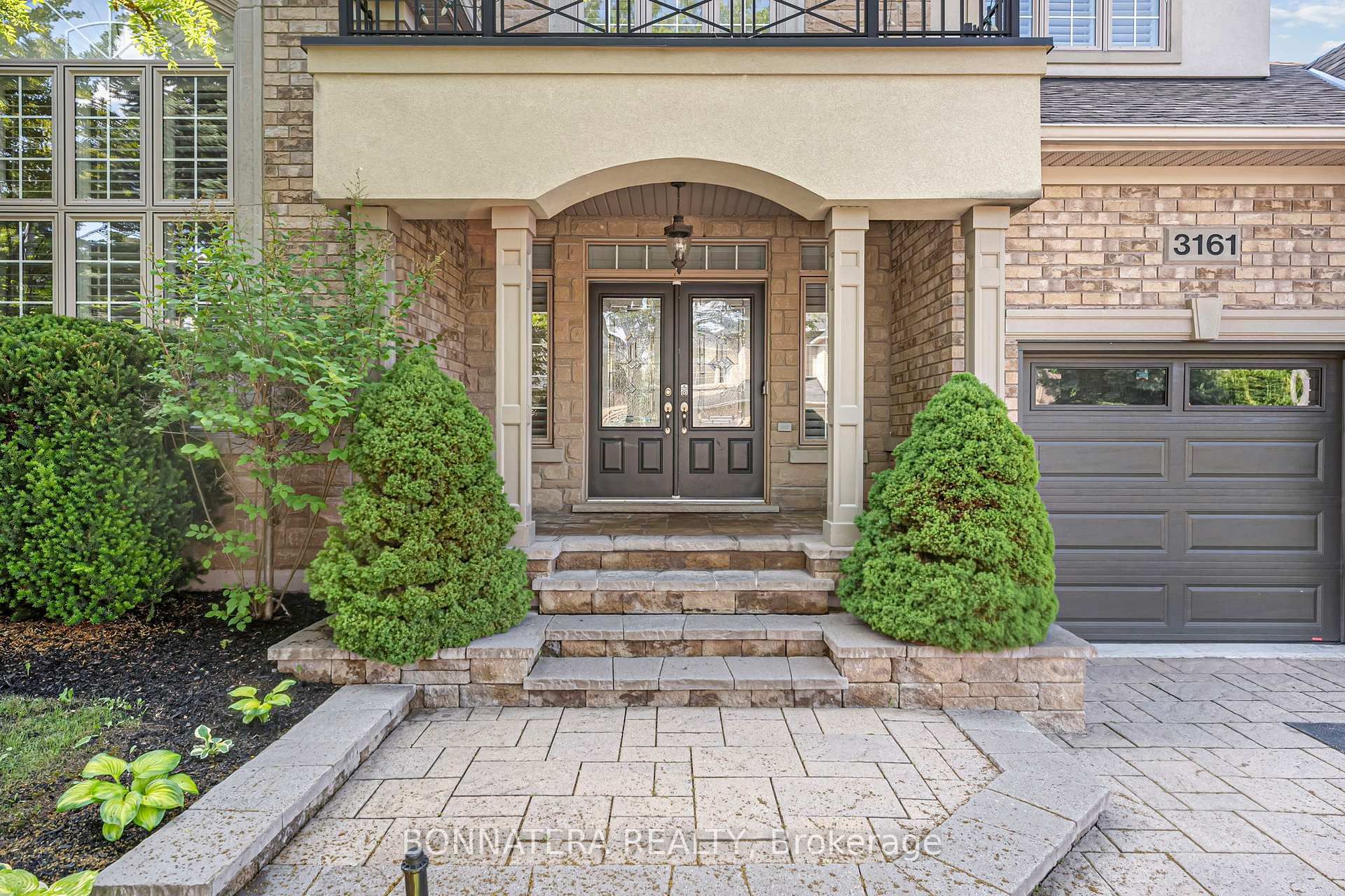 3161 Saddleworth Crescent