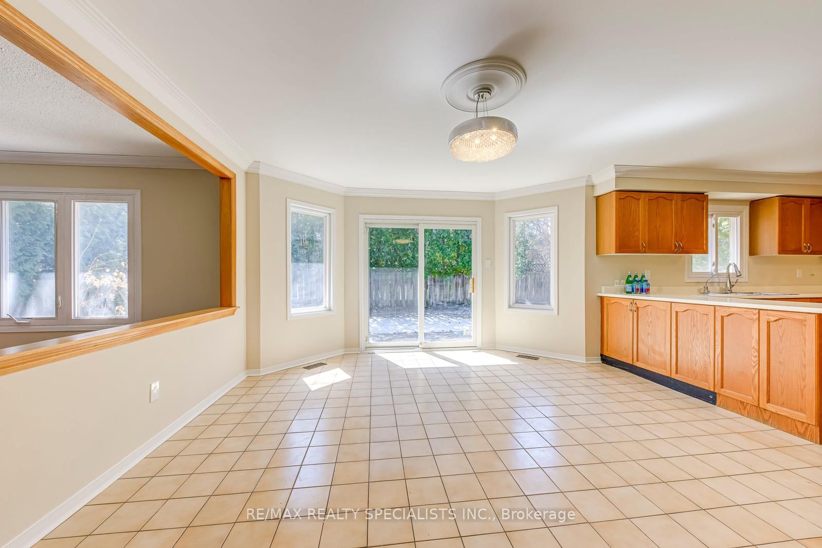 102 Sunforest Drive • Brampton, ON photo 15