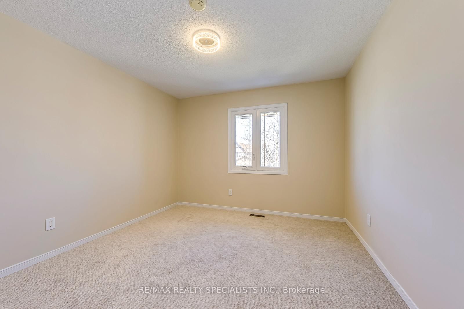 102 Sunforest Drive • Brampton, ON photo 36
