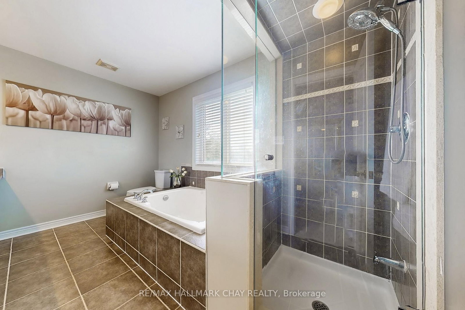 76 Cobblestone Court • Brampton, ON photo 22