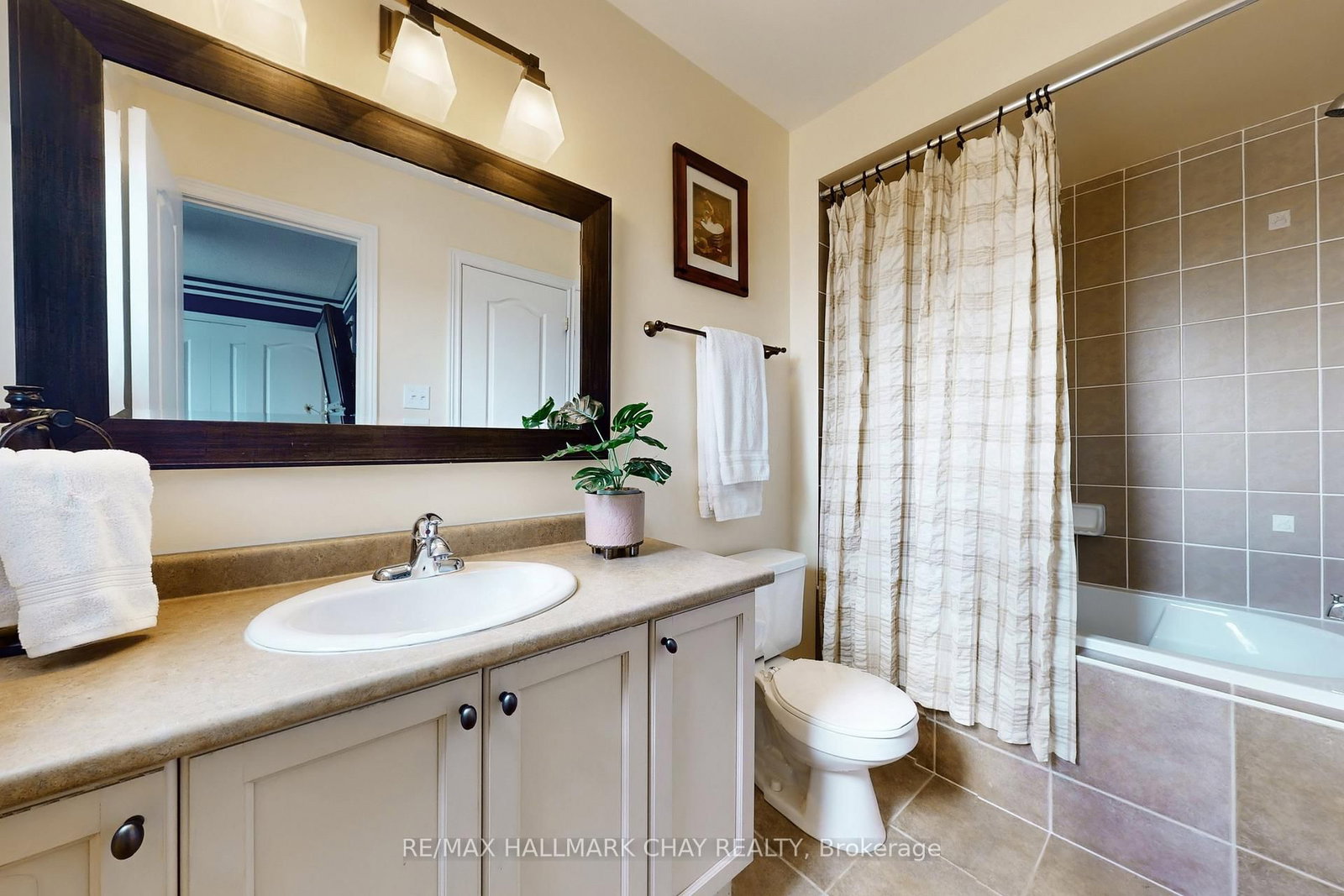 76 Cobblestone Court • Brampton, ON photo 31