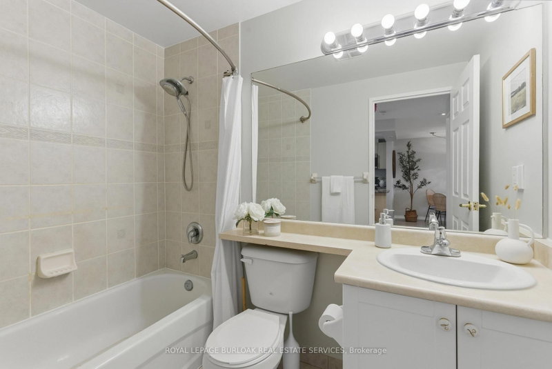 6720 Glen Erin Mississauga,ON L5N 3K8 — Photo 15