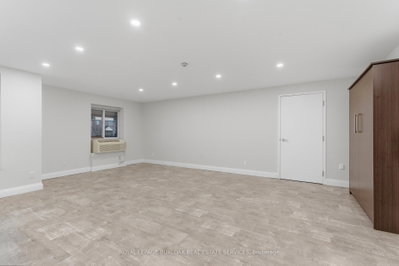 6720 Glen Erin Mississauga,ON L5N 3K8 — Photo 21