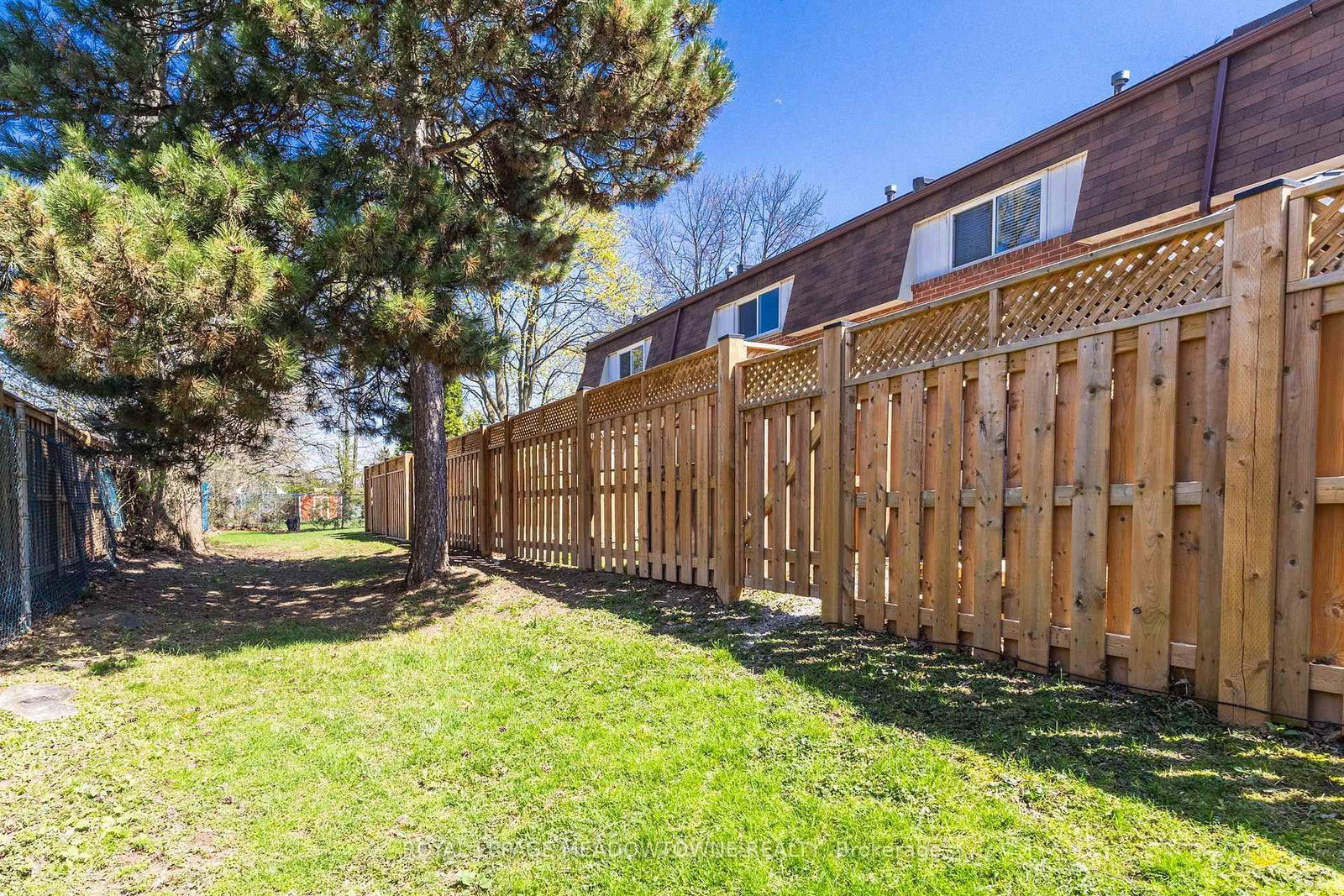 235 Bronte Street • #43 • Milton, ON photo 30