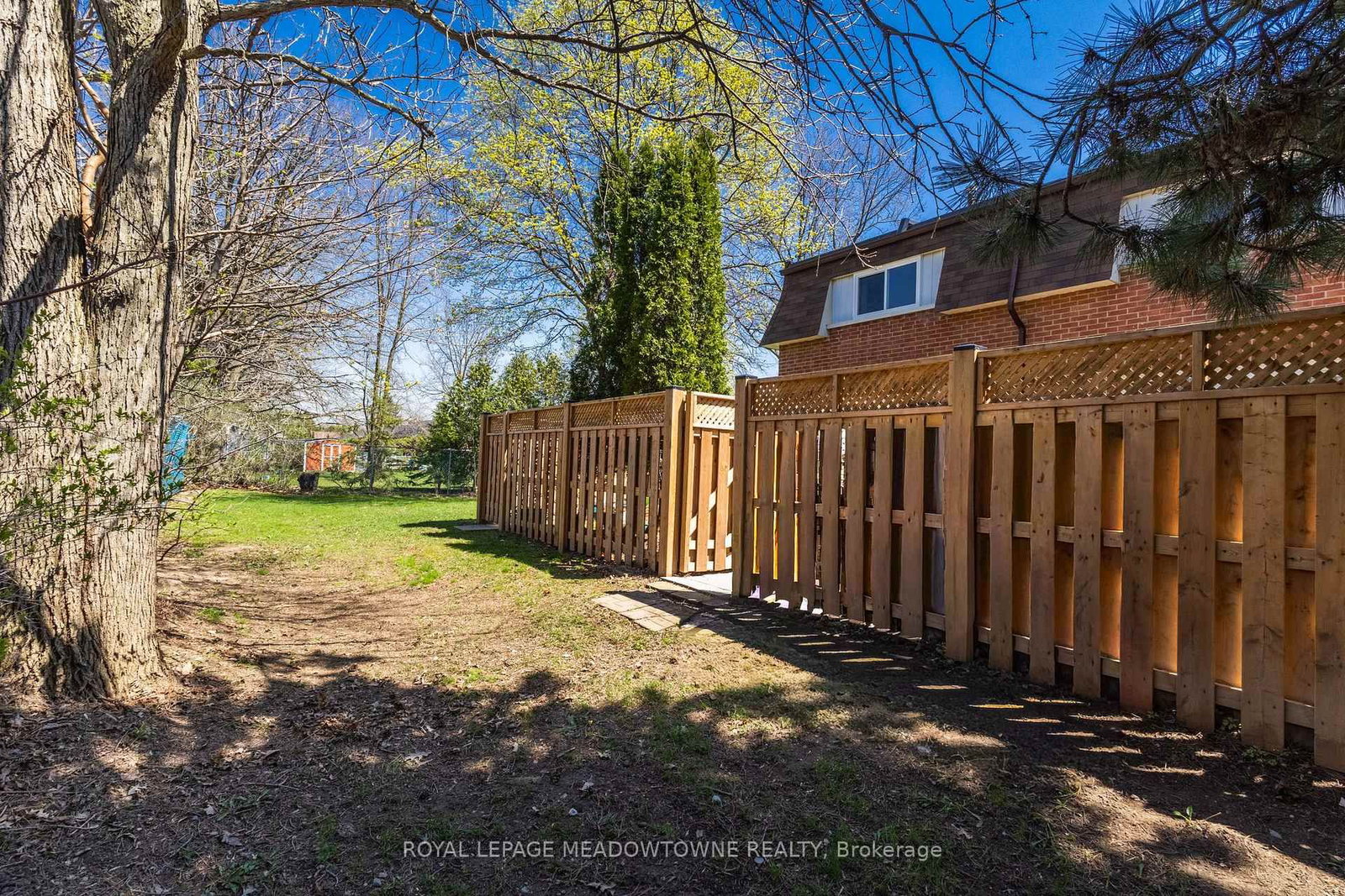 235 Bronte Street • #43 • Milton, ON photo 31