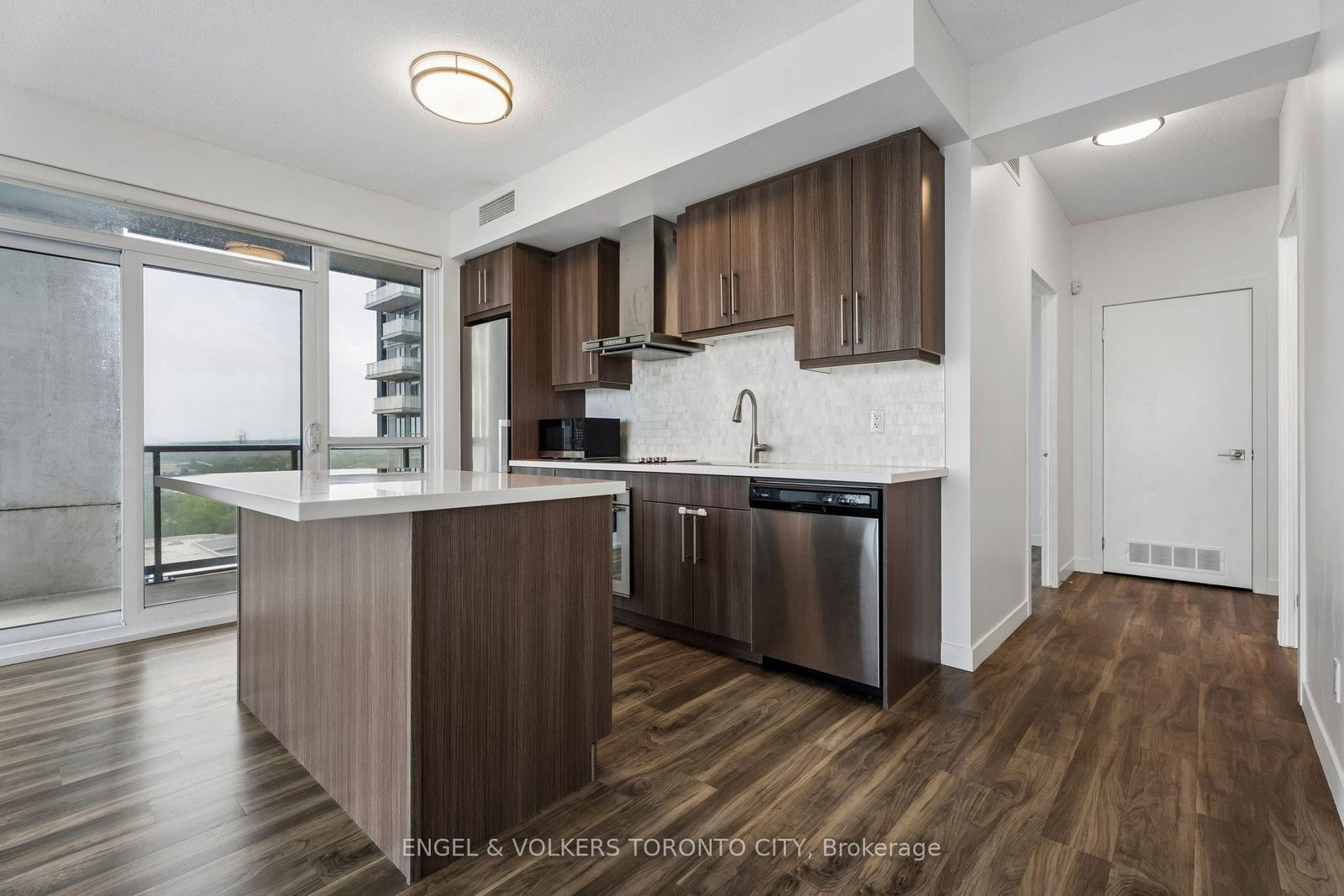 2087 Fairview Street • #1404 • Burlington, ON photo 13