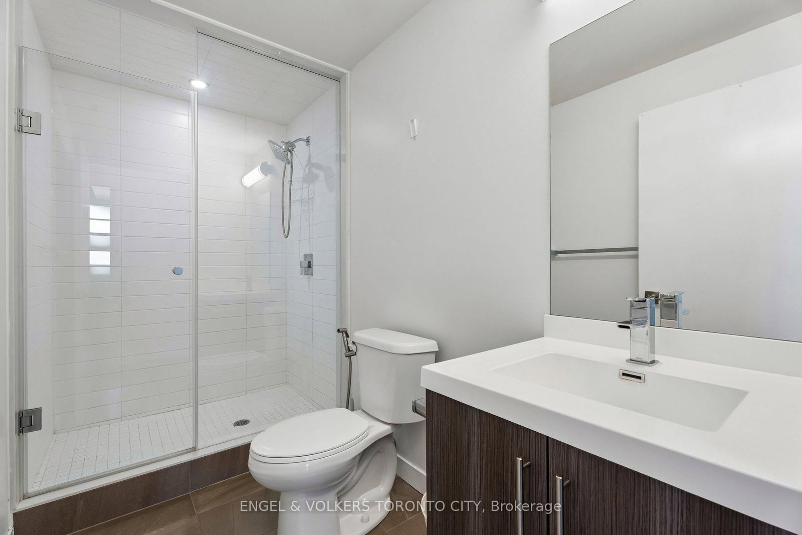 2087 Fairview Street • #1404 • Burlington, ON photo 8