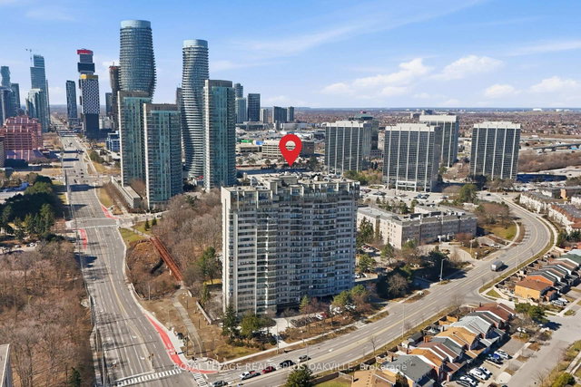 808 - 200 Robert Speck Parkway