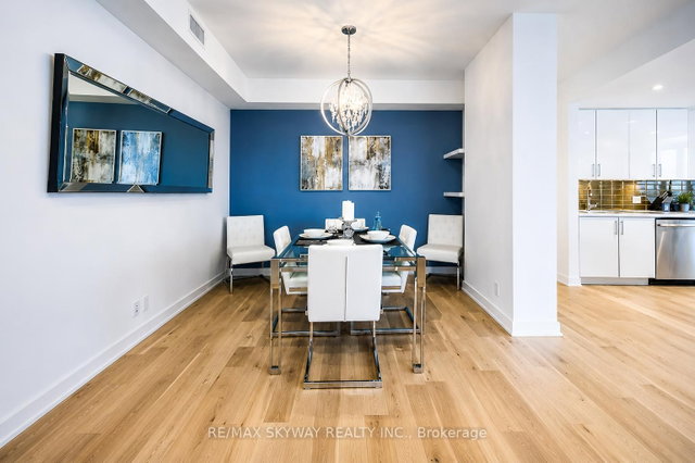 Lph03 - 2212 Lakeshore Boulevard W