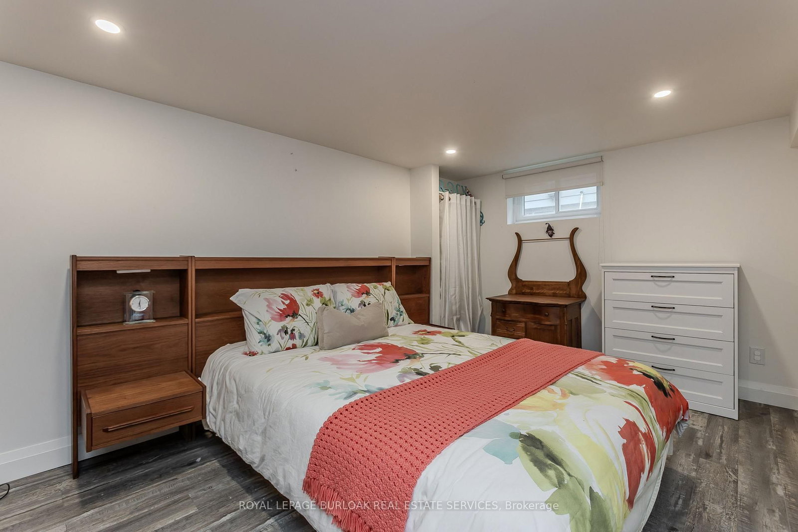 272 Goodram Drive • Burlington, ON photo 26