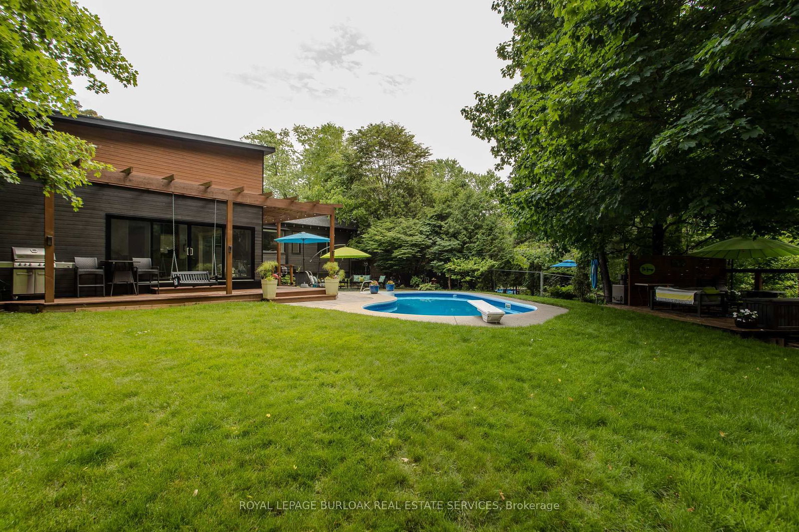 272 Goodram Drive • Burlington, ON photo 29