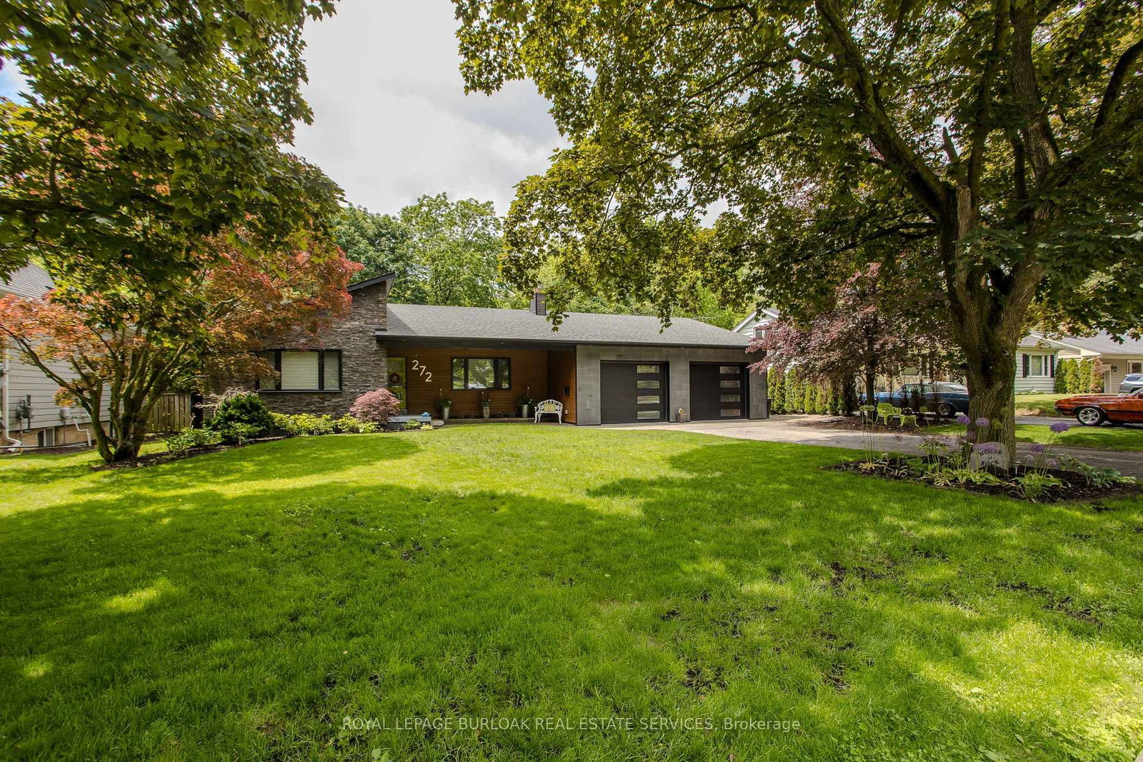 272 Goodram Drive • Burlington, ON photo 35