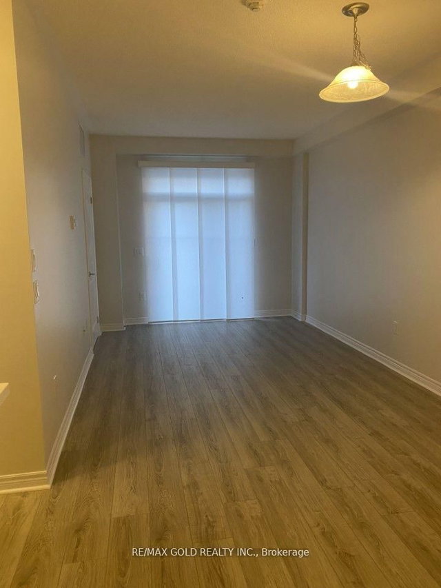 205 - 276 Gatwick Drive